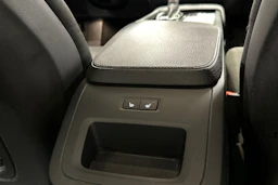 valkoinen Volvo S90 2018 kuva 12.