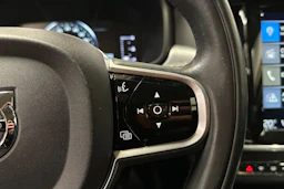 valkoinen Volvo S90 2018 kuva 21.