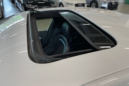 valkoinen Volvo S90 2017 kuva 15.