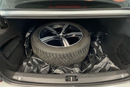 valkoinen Volvo S90 2017 kuva 26.