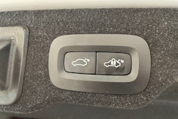 valkoinen Volvo S90 2017 kuva 28.