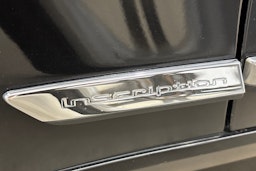 musta Volvo S90 2017 kuva 38.