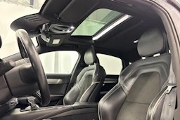 harmaa Volvo S90 2018 kuva 26.