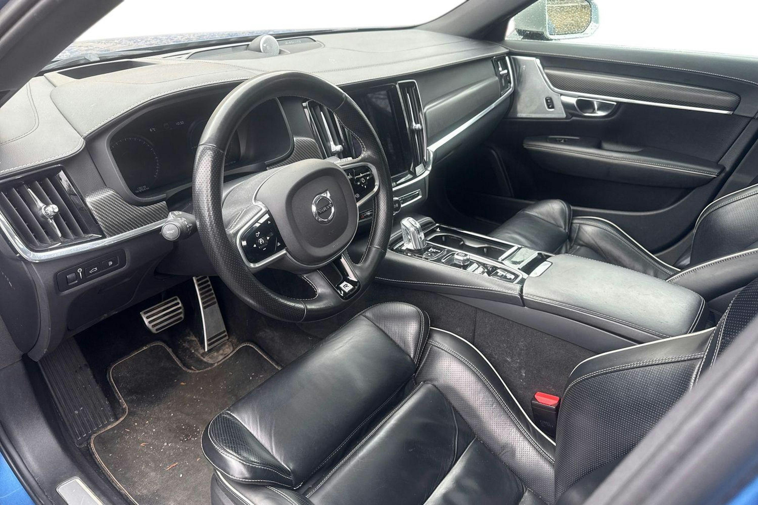 sininen Volvo S90 2017 kuva 3.