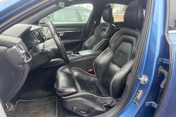 sininen Volvo S90 2017 kuva 4.