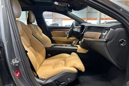 harmaa Volvo S90 2017 kuva 13.