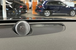 harmaa Volvo S90 2017 kuva 21.