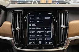 harmaa Volvo S90 2017 kuva 26.