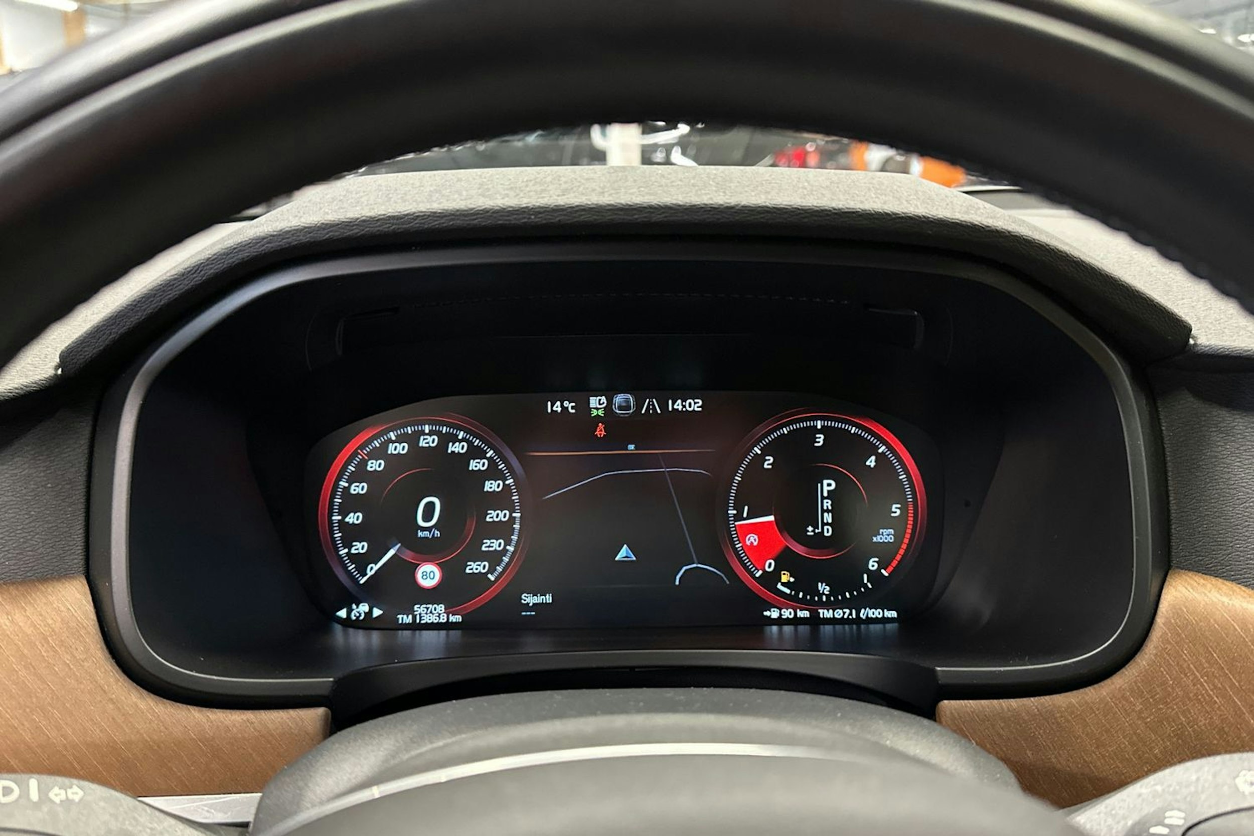 harmaa Volvo S90 2017 kuva 32.