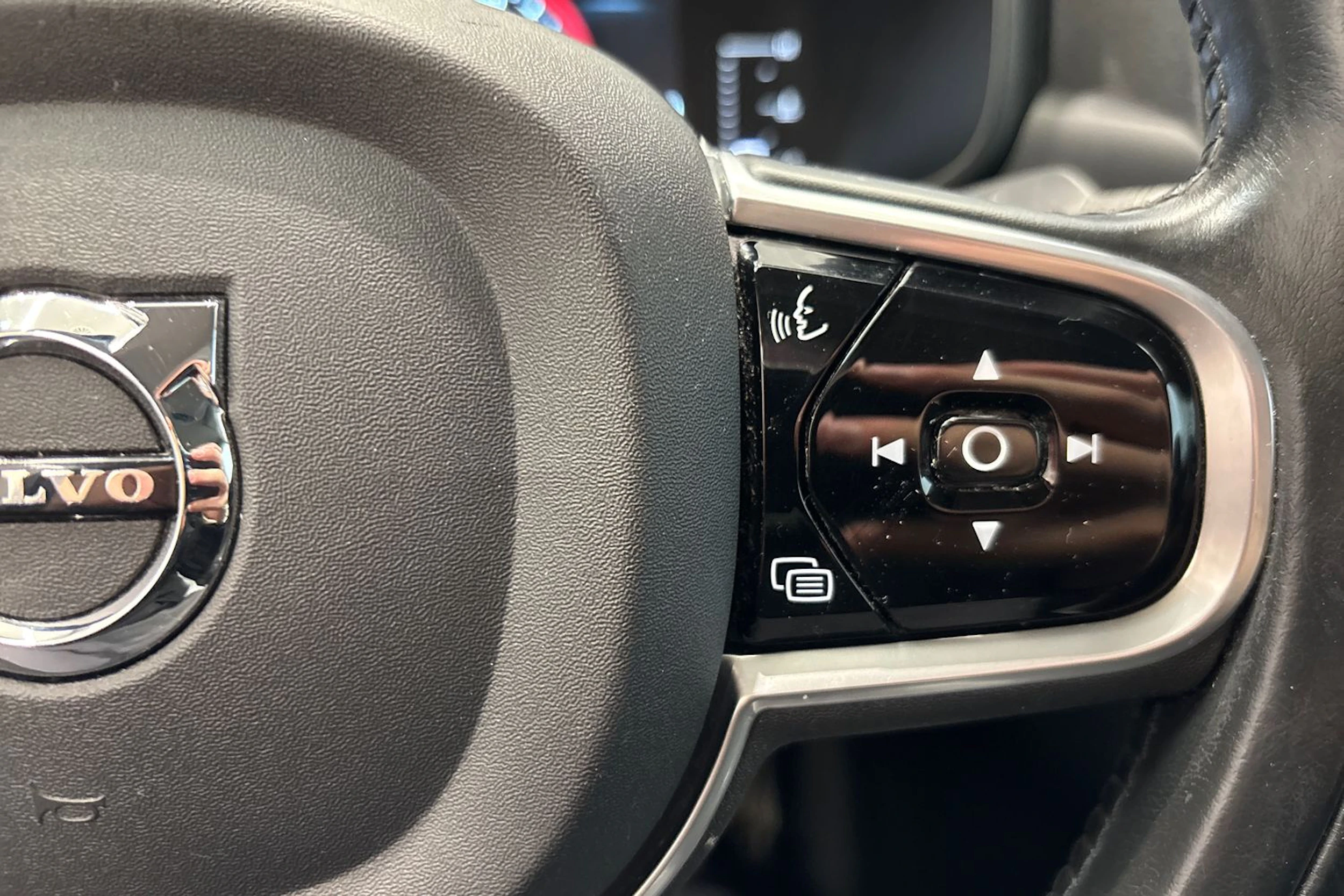 Sininen Volvo S90 2017 kuva 22.