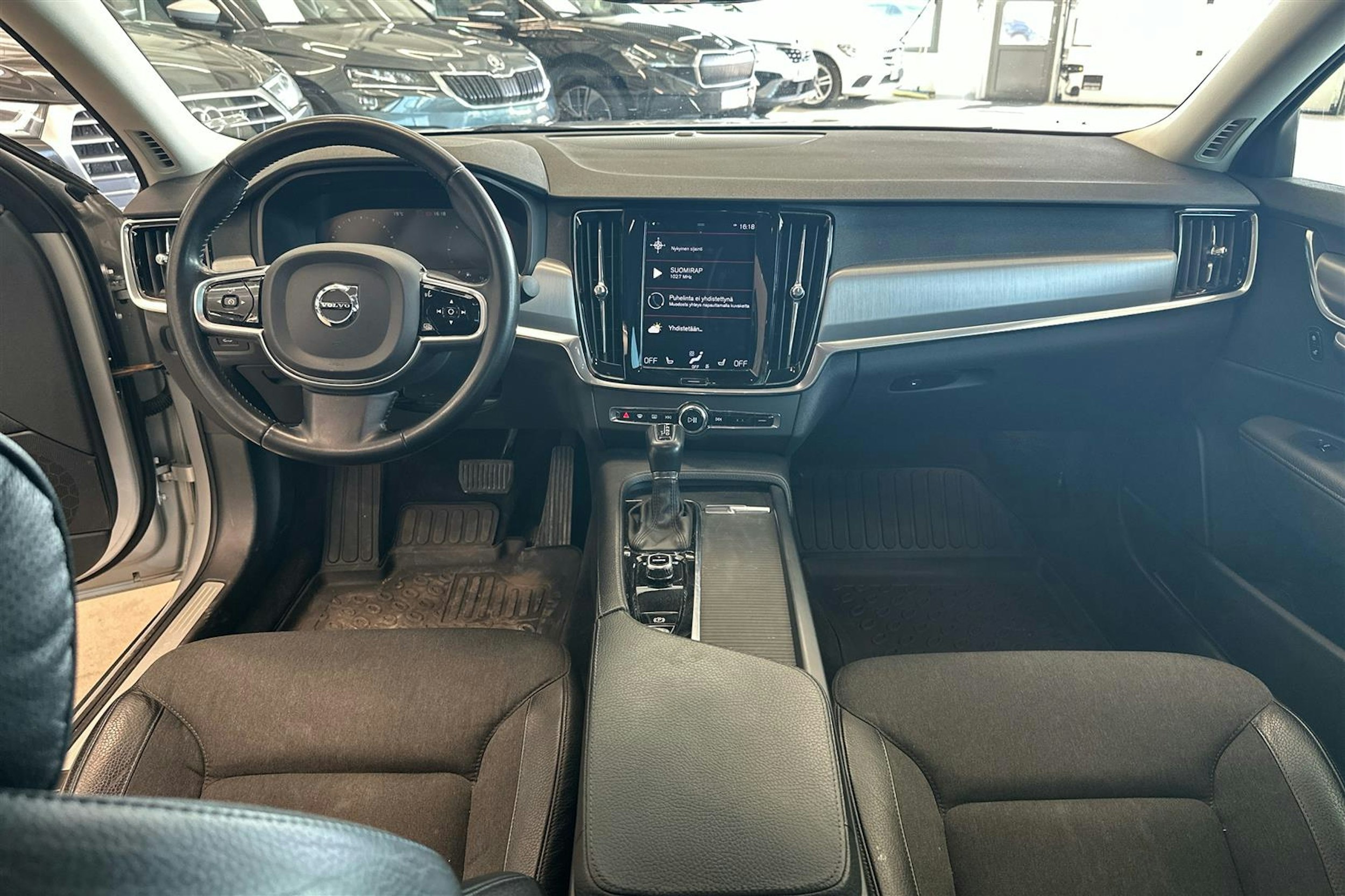 hopea Volvo S90 2017 kuva 7.