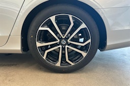 hopea Volvo S90 2017 kuva 9.
