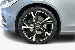 sininen Volvo S90 2017 kuva 11.