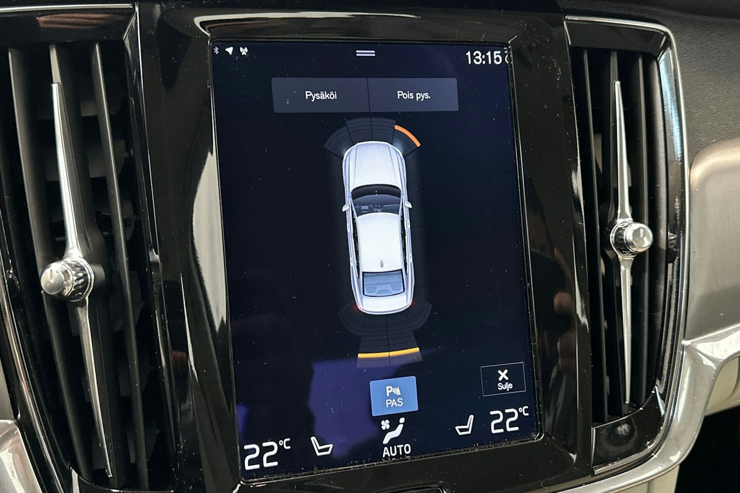 sininen Volvo S90 2017 kuva 27.