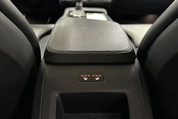 sininen Volvo S90 2017 kuva 15.