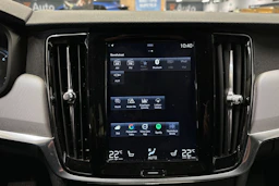 sininen Volvo S90 2017 kuva 19.