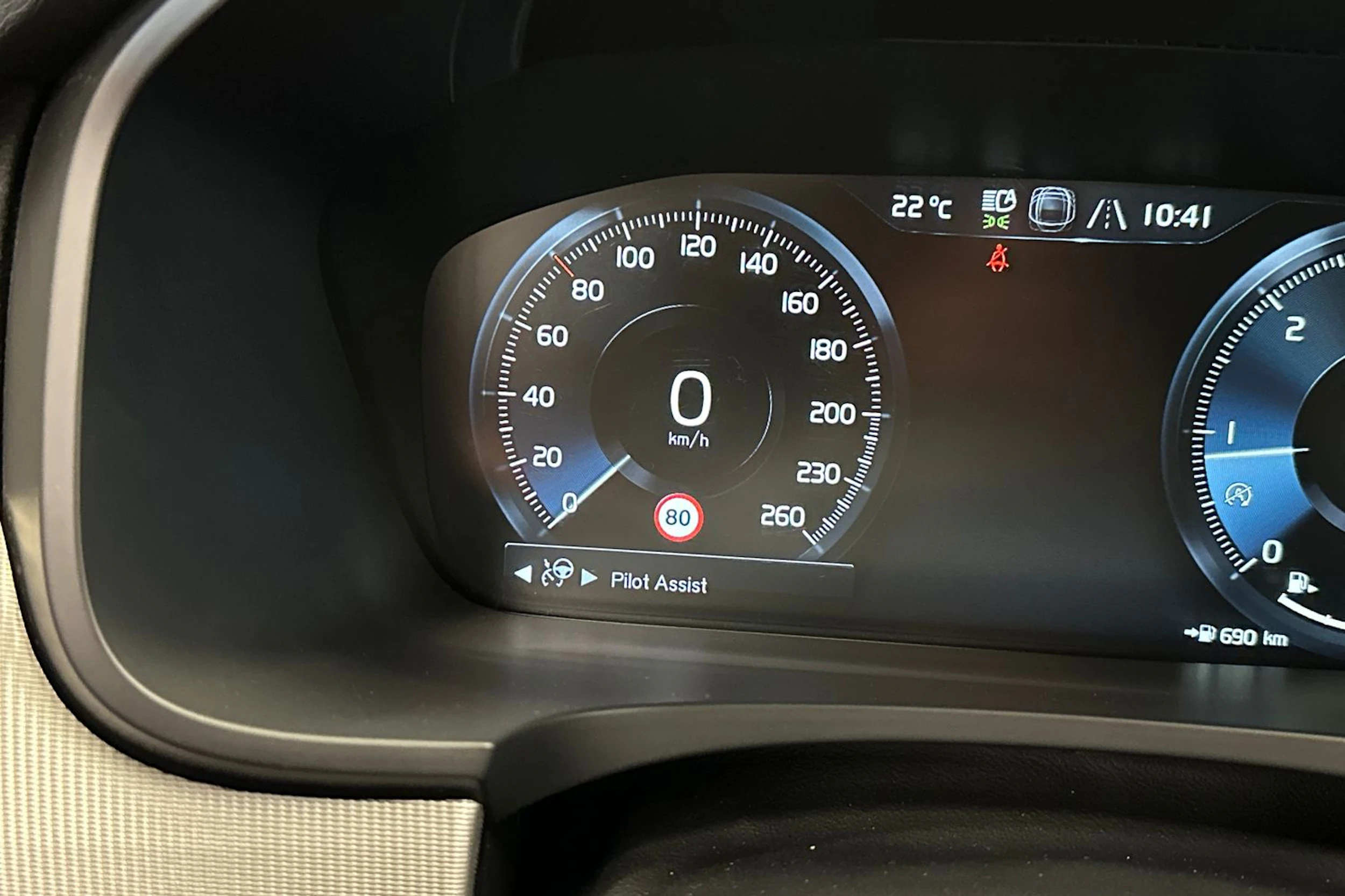 sininen Volvo S90 2017 kuva 22.