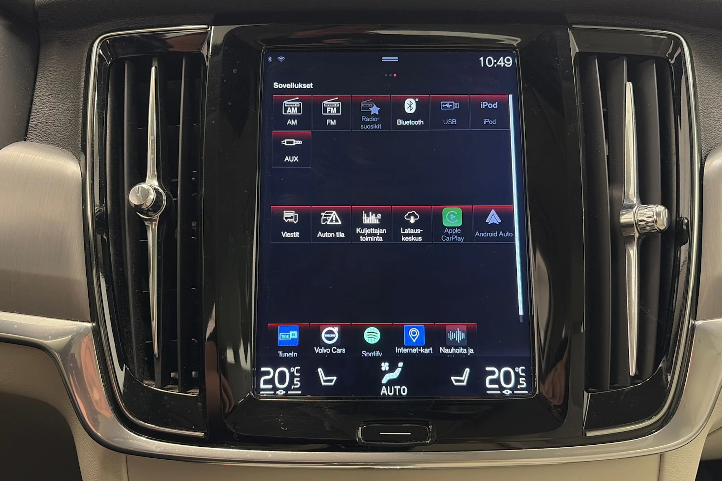 musta Volvo S90 2017 kuva 24.