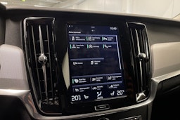valkoinen Volvo S90 2017 kuva 18.
