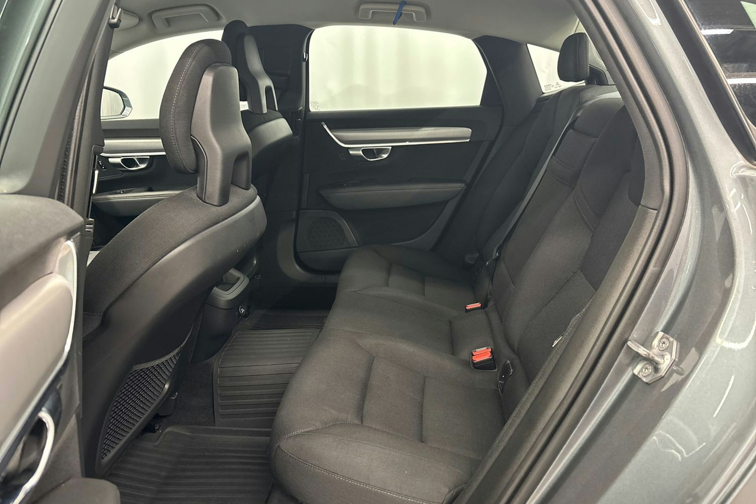 harmaa Volvo S90 2017 kuva 8.