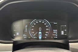 harmaa Volvo S90 2017 kuva 18.