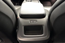 harmaa Volvo S90 2018 kuva 21.
