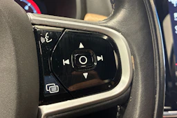 harmaa Volvo S90 2018 kuva 19.
