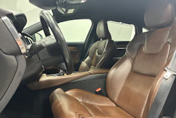 harmaa Volvo S90 2018 kuva 30.