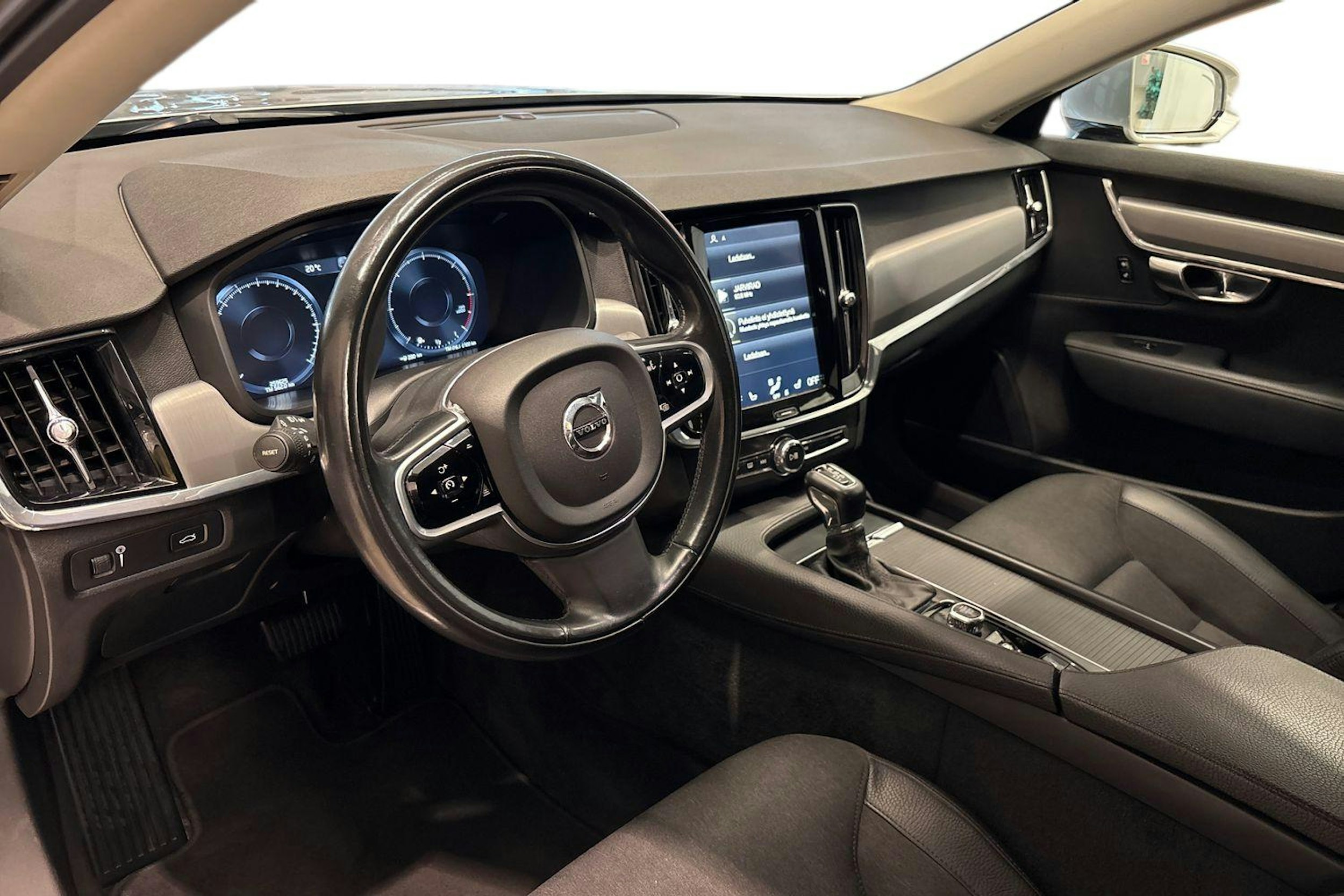 hopea Volvo S90 2018 kuva 7.