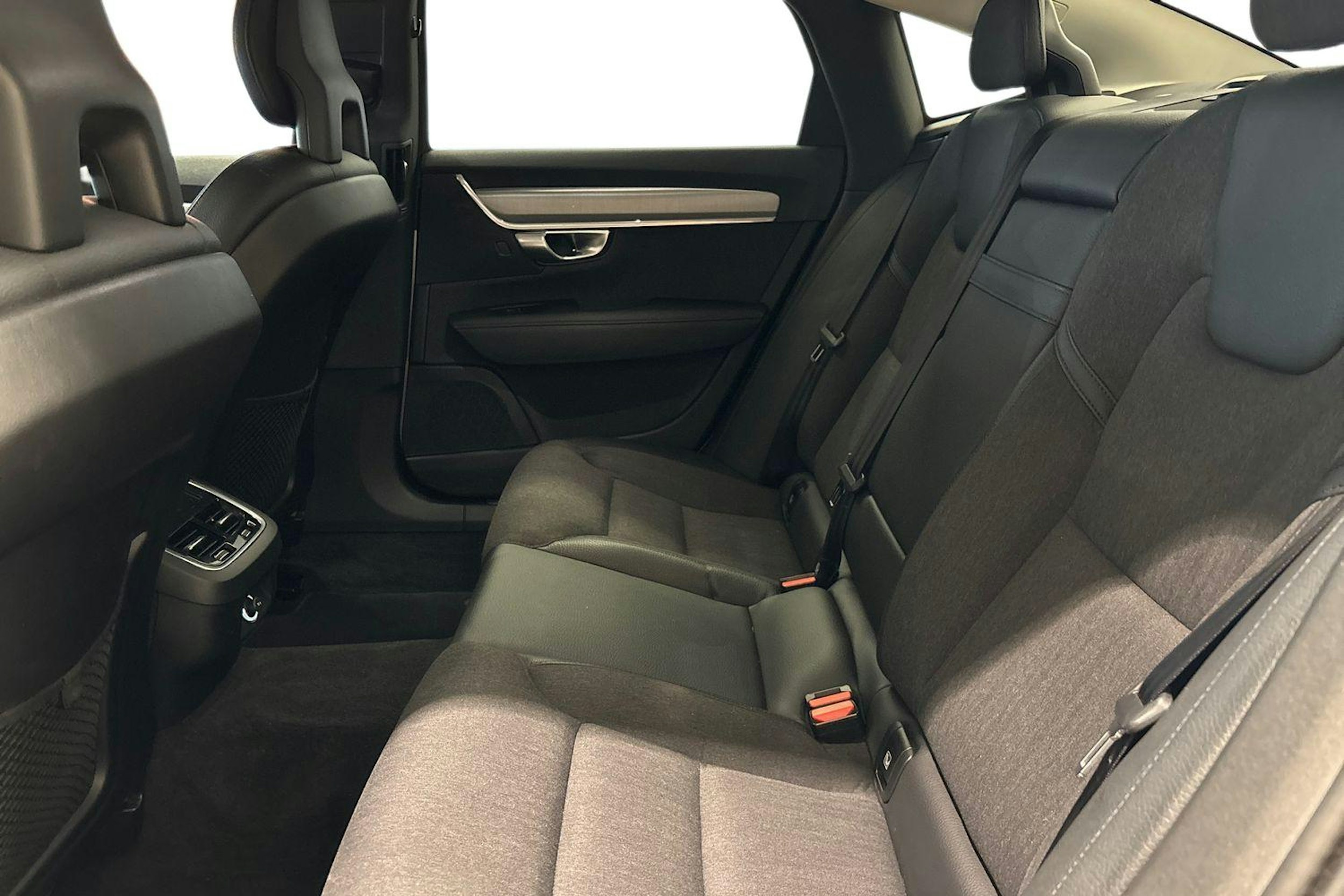 hopea Volvo S90 2018 kuva 10.