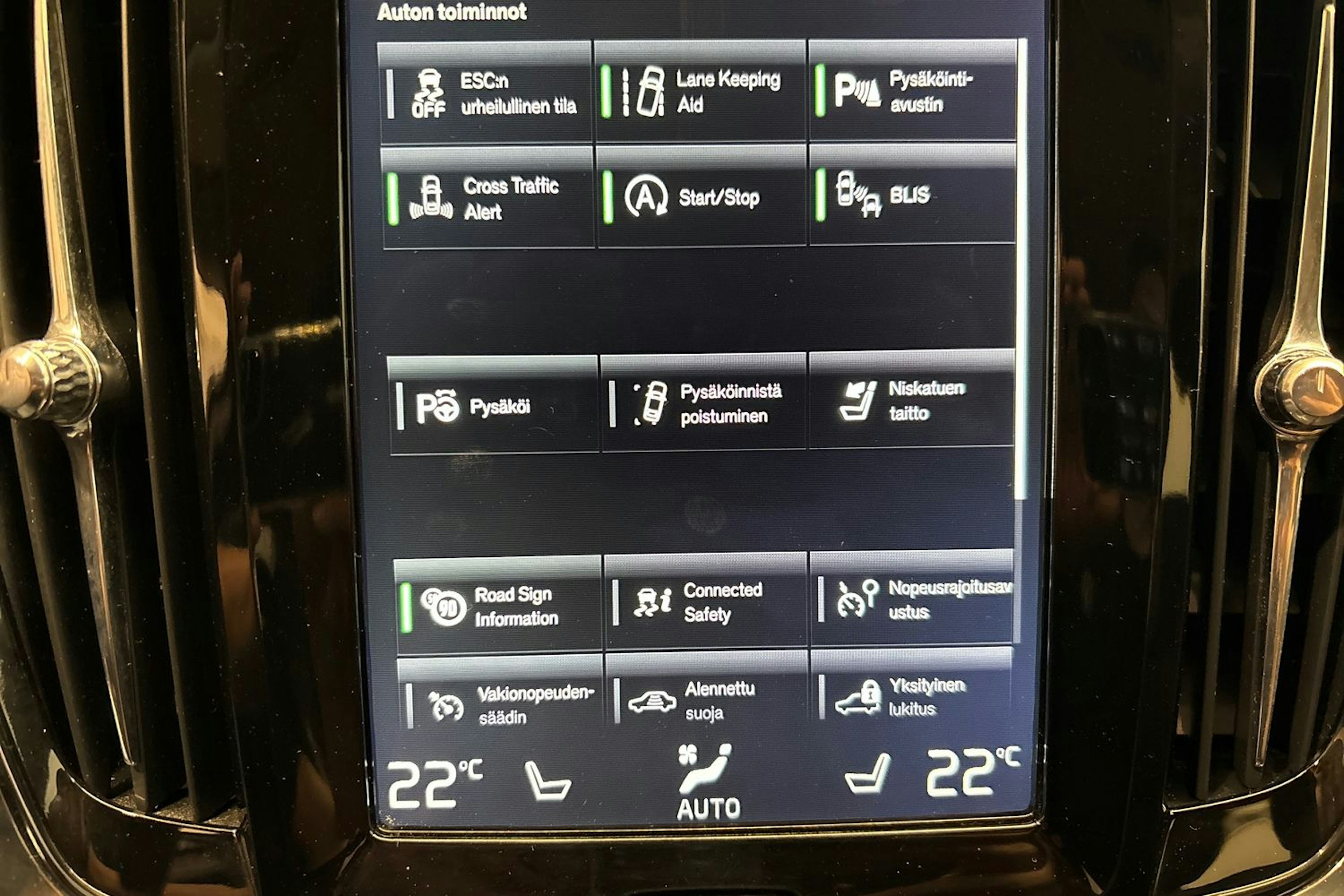 hopea Volvo S90 2018 kuva 18.