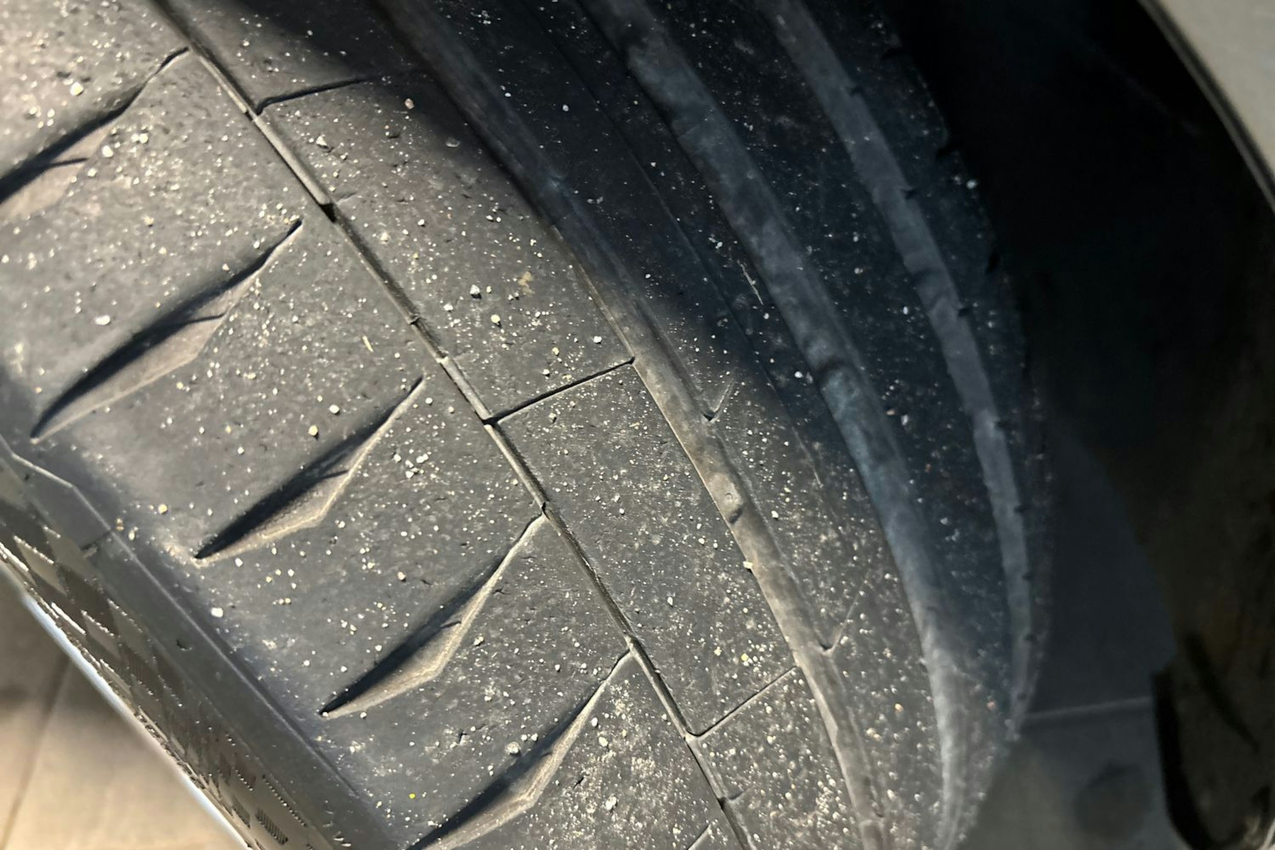 harmaa Volvo S90 2018 kuva 13.