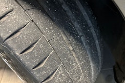 harmaa Volvo S90 2018 kuva 13.