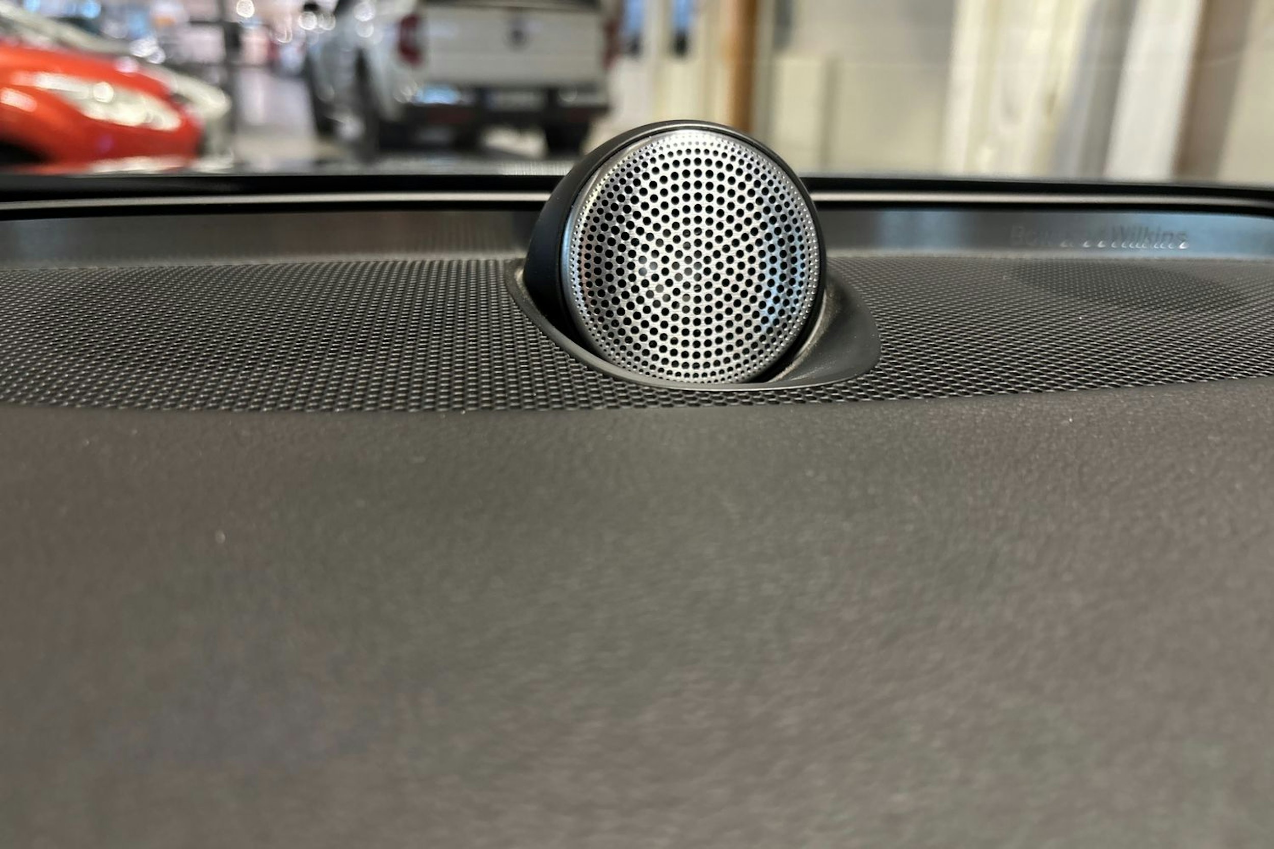 harmaa Volvo S90 2018 kuva 32.