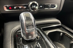 Harmaa Volvo S90 2018 kuva 10.