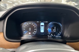 Harmaa Volvo S90 2018 kuva 14.