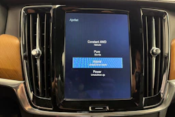 Harmaa Volvo S90 2018 kuva 30.