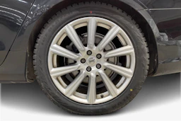 musta Volvo S90 2018 kuva 9.