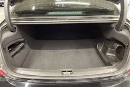 musta Volvo S90 2018 kuva 12.