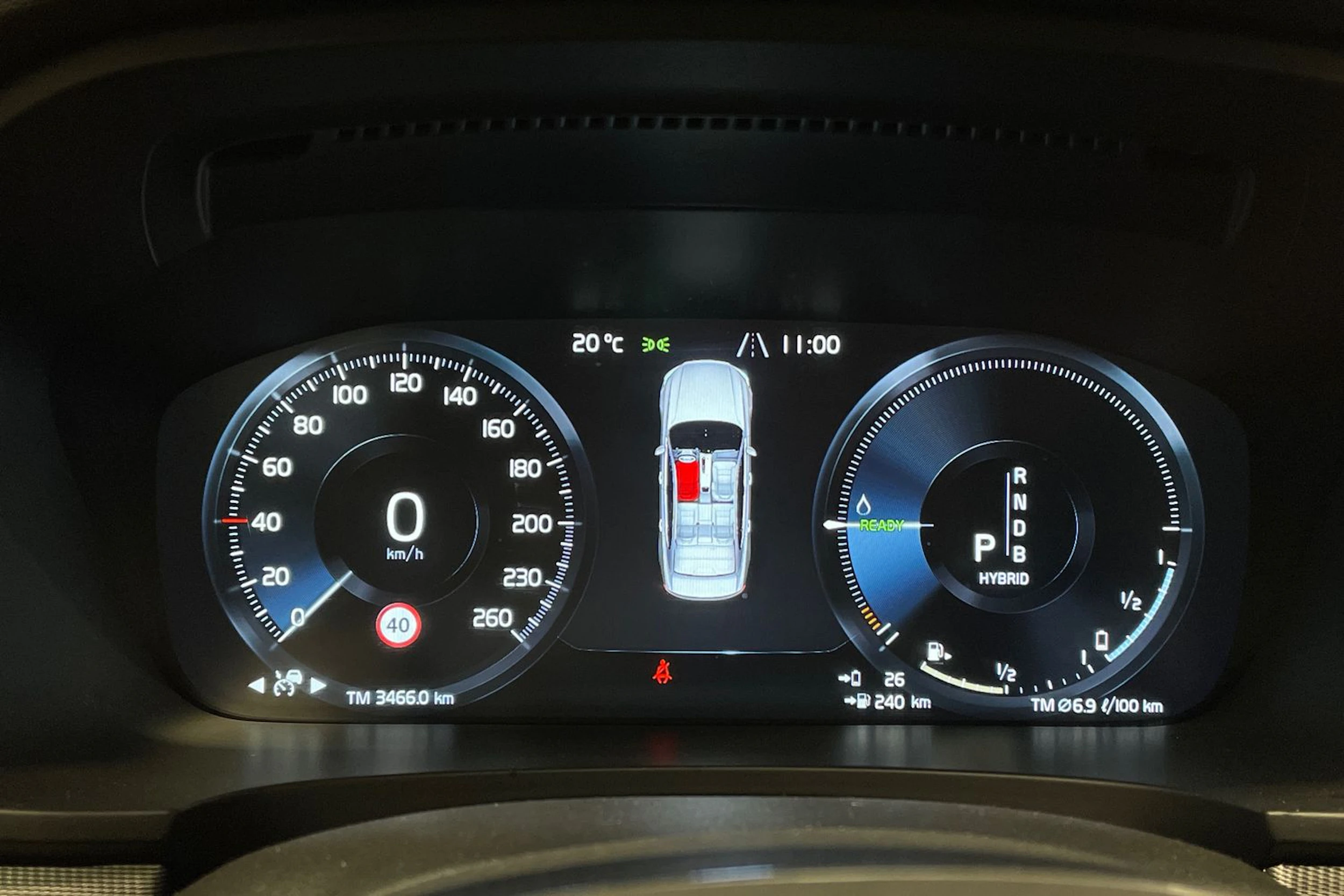 musta Volvo S90 2018 kuva 14.