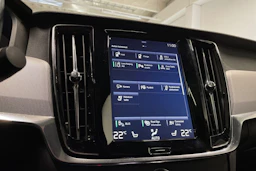 musta Volvo S90 2018 kuva 15.