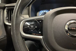 musta Volvo S90 2018 kuva 24.