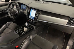 musta Volvo S90 2018 kuva 31.