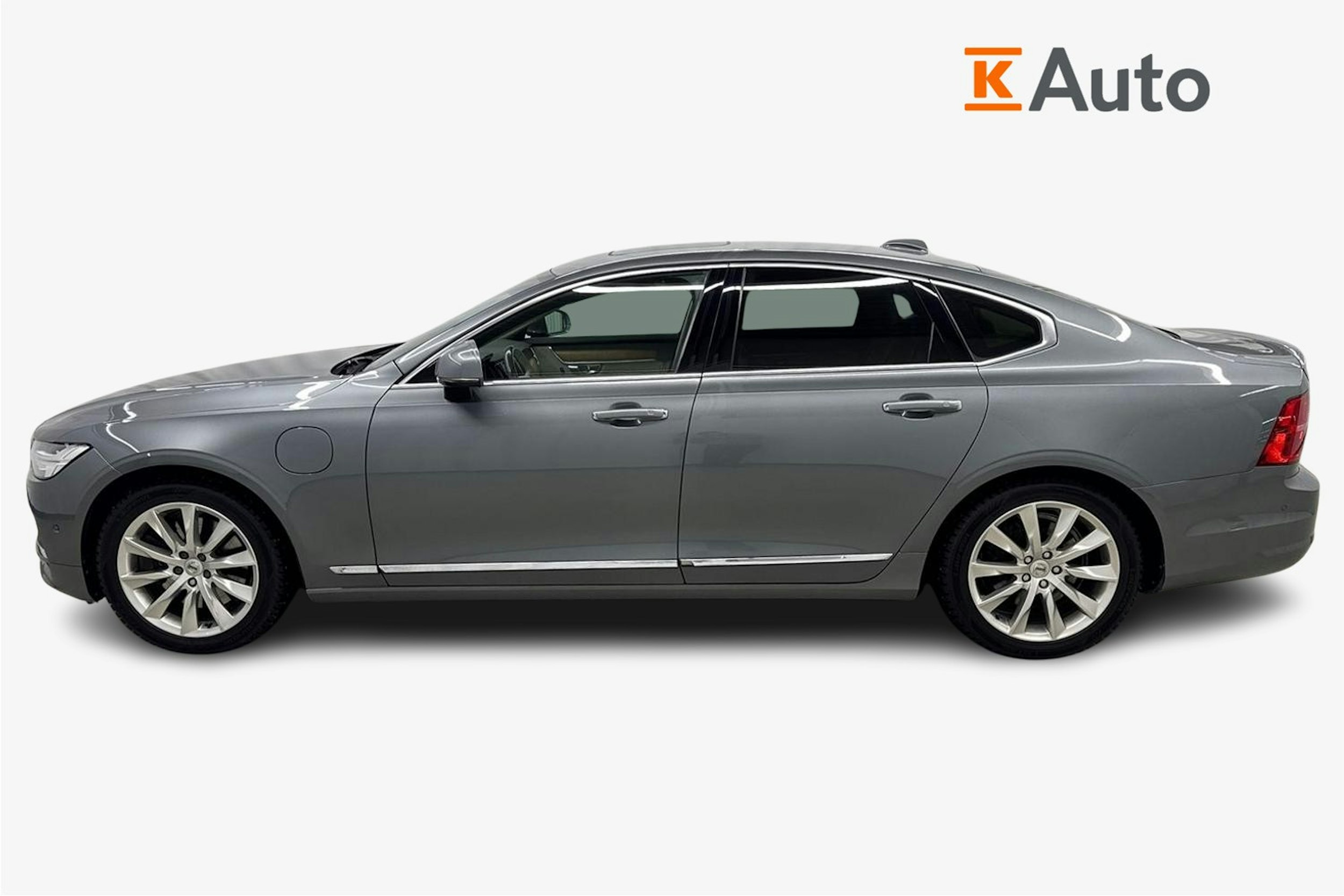 harmaa Volvo S90 2018 kuva 6.