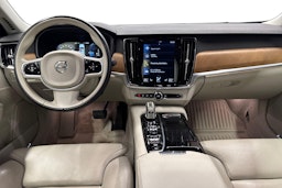 harmaa Volvo S90 2018 kuva 9.