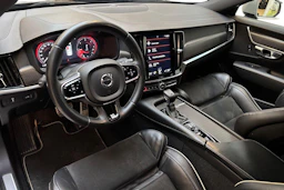 musta Volvo S90 2019 kuva 6.