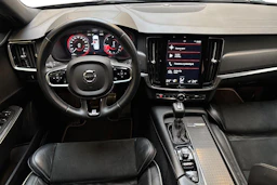 musta Volvo S90 2019 kuva 7.