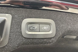 musta Volvo S90 2019 kuva 12.