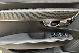 musta Volvo S90 2019 kuva 15.