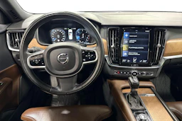 harmaa Volvo S90 2019 kuva 7.